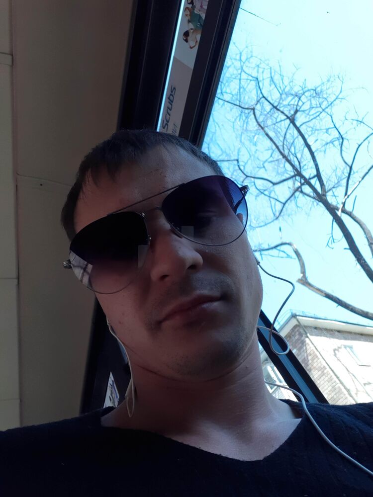  48712930  , 36 ,    