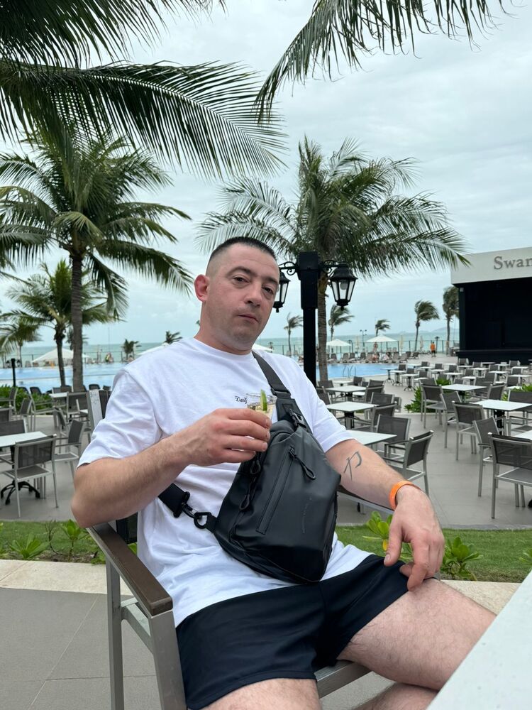  ,   , 40 ,   ,   