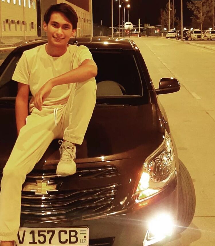  39897520  Jasur, 23 ,    