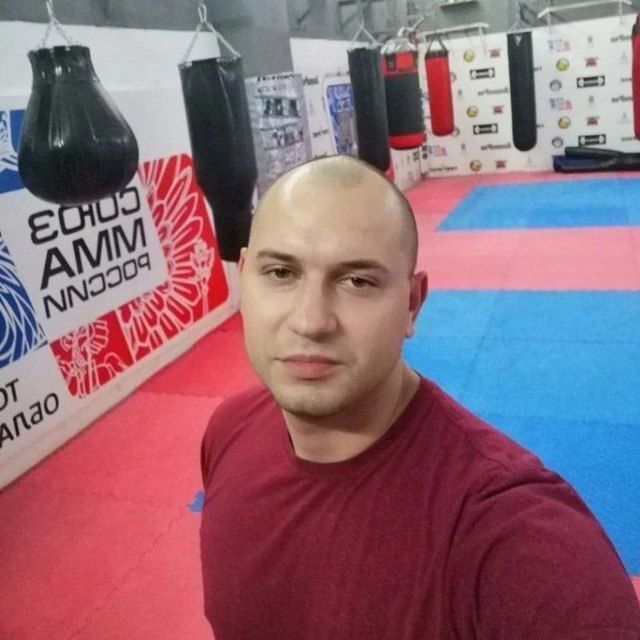  31580580  Igor, 29 ,    