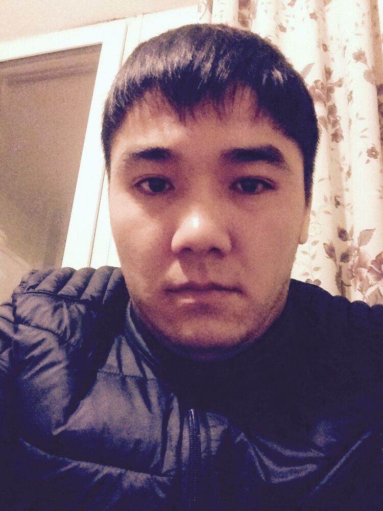  ,   Nurik, 33 ,   