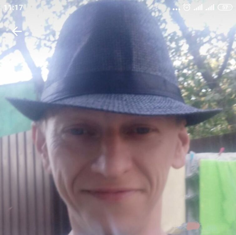  20689810  , 44 ,    