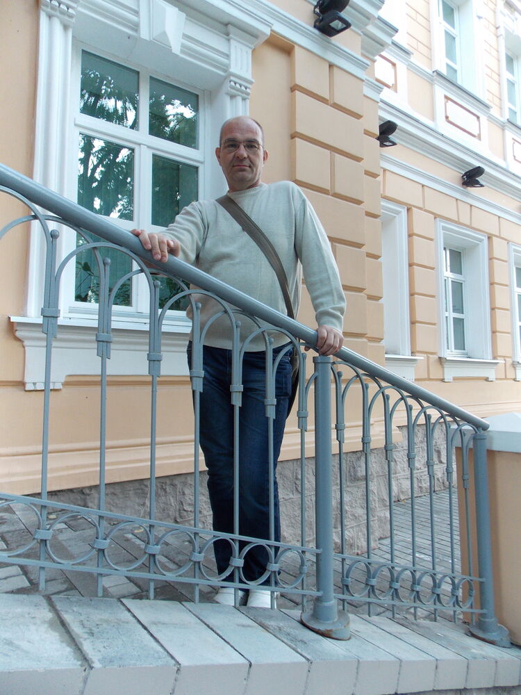  42913790  Voldemar, 59 ,    