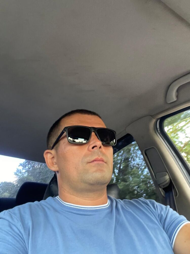 ���� 44969400 ������� Vladimir, 40 ���, ���� ���������� � �����-����������