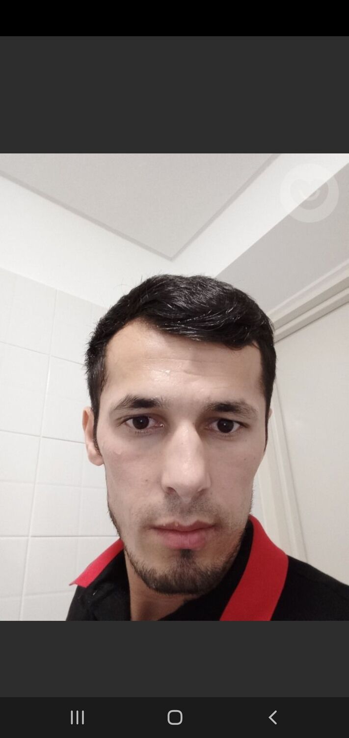  33716220  Alijon, 33 ,    