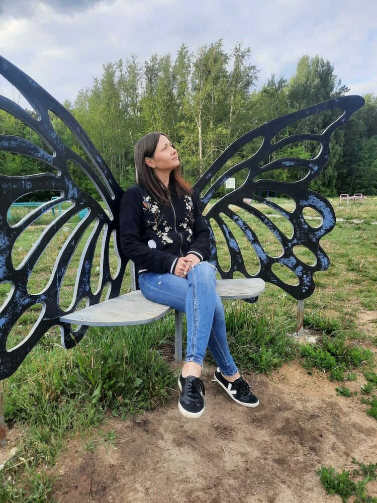  ,   Iren, 37 ,     , c 
