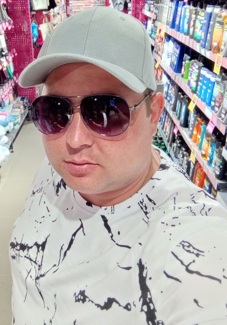  ,   Ruslan, 28 ,   ,   , c 