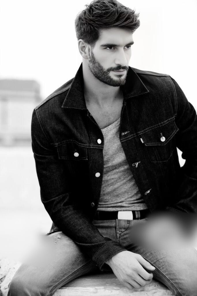  47443780  Zaen, 26 ,    -