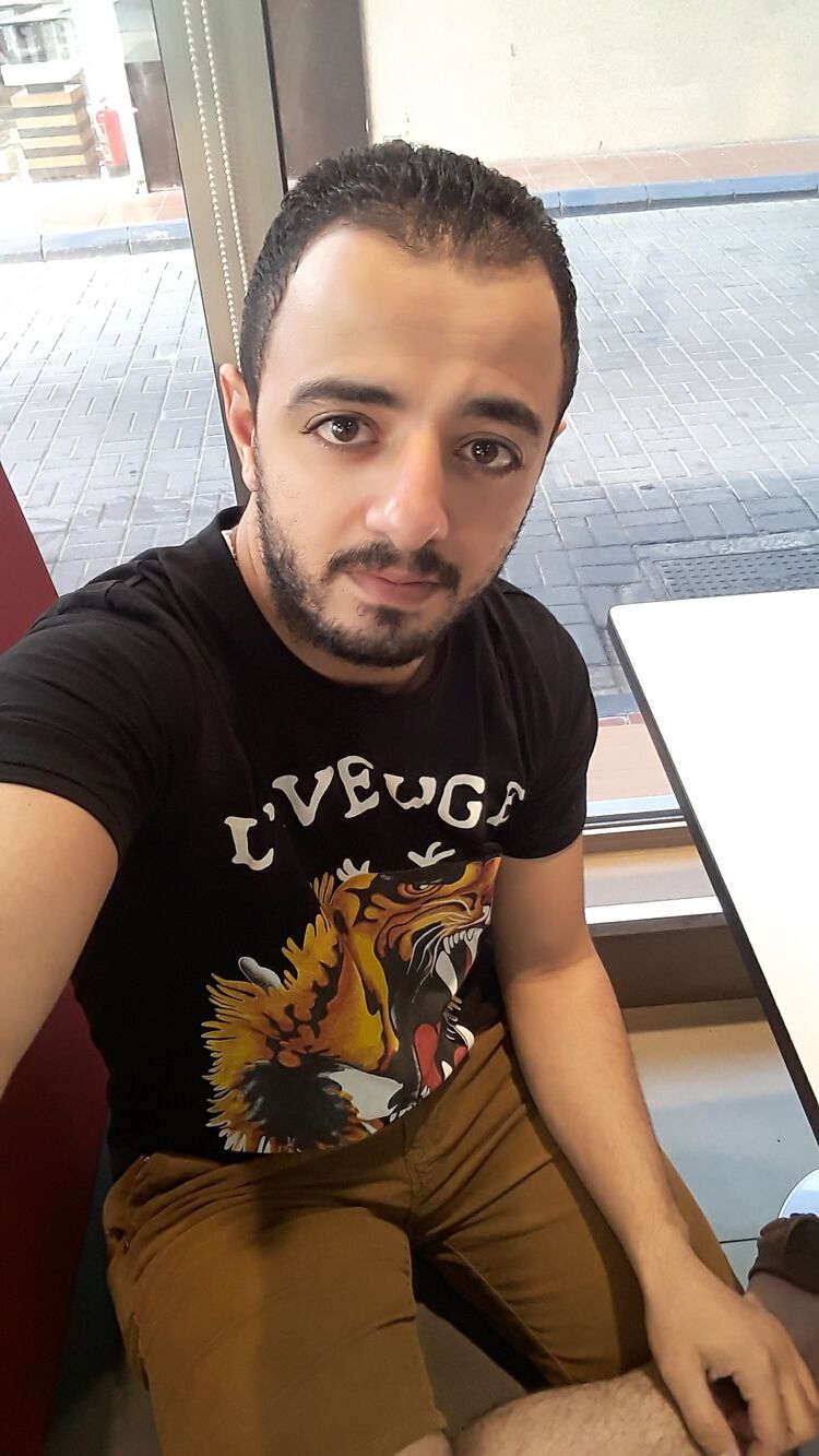  -,   Maged, 40 ,   ,   