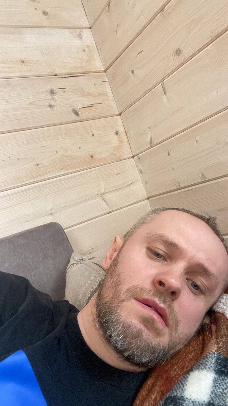  43997140  , 41 ,    