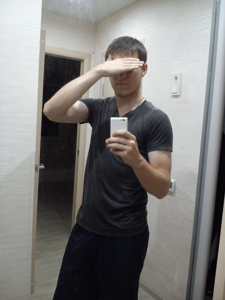  12907430  Hughgamez, 31 ,    