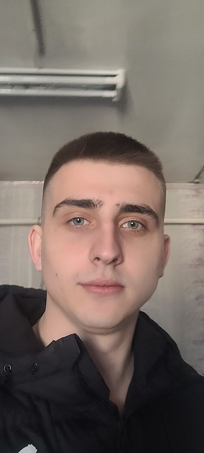  ,   Anton, 23 ,   ,   