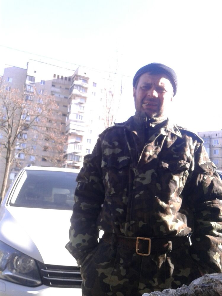  15239760  Garik, 44 ,    