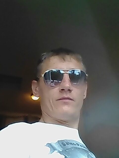  9843530  , 36 ,    