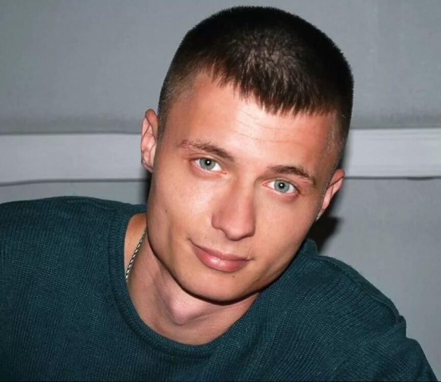  54178940  Alex, 39 ,    