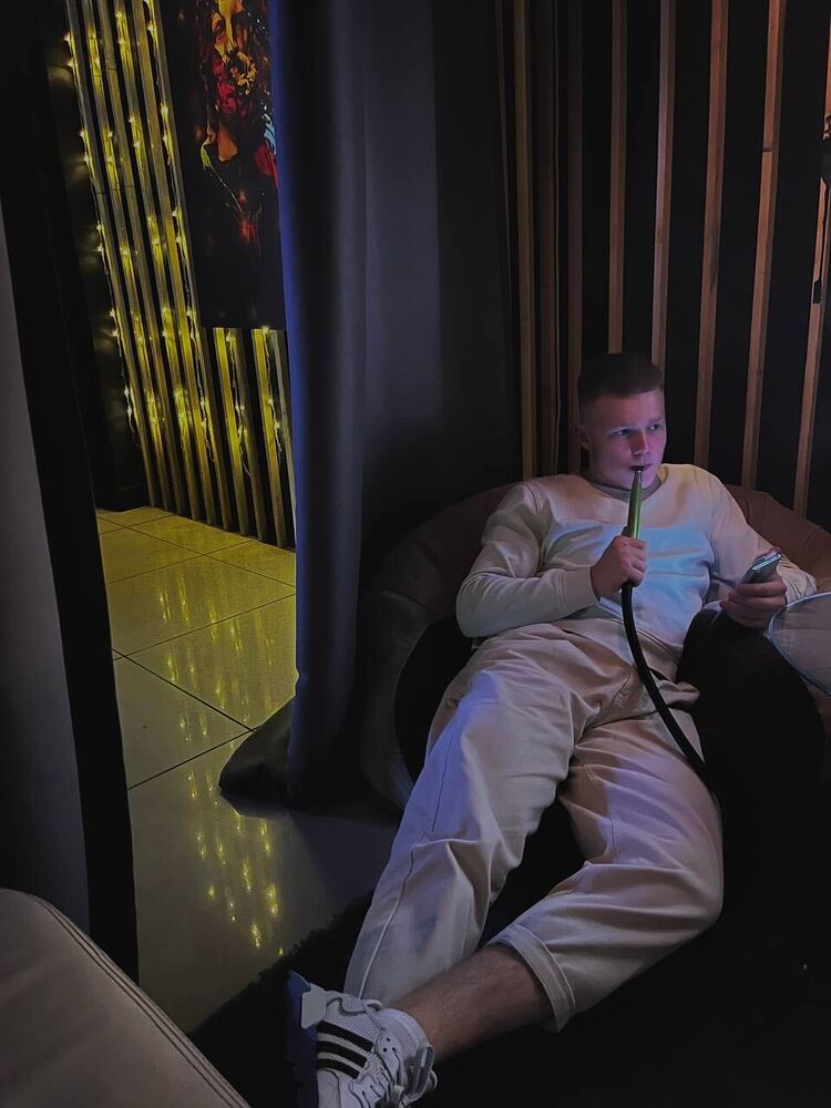 ���� 42452690 ����� ����, 19 ���, ���� ���������� � ������