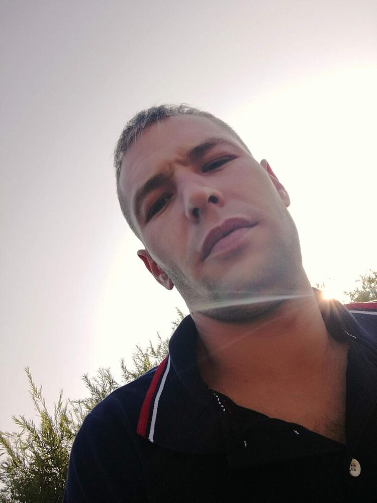  28352410  , 35 ,    -