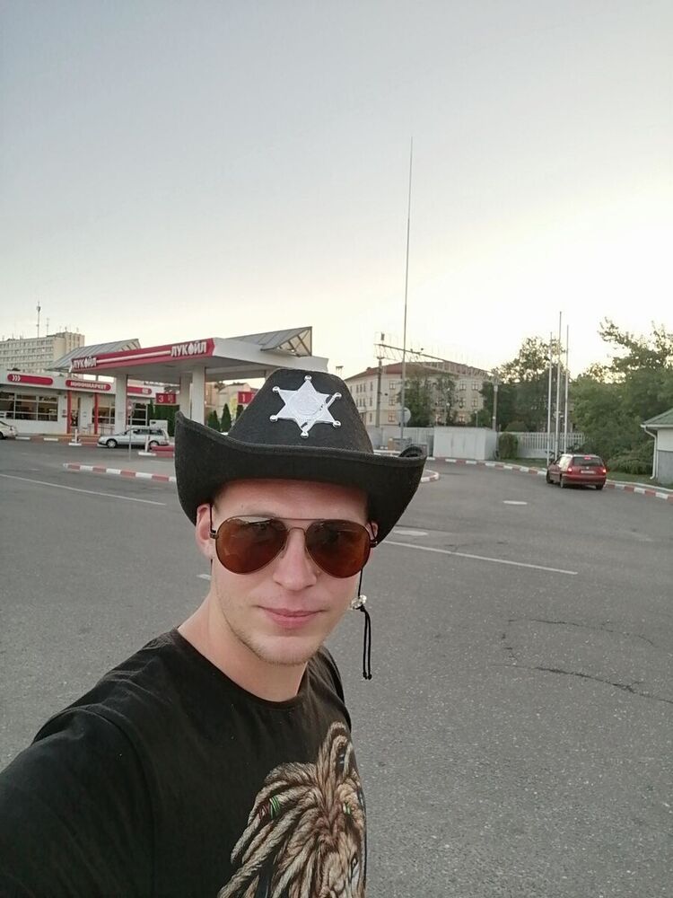  ,   Vampir, 27 ,   ,   
