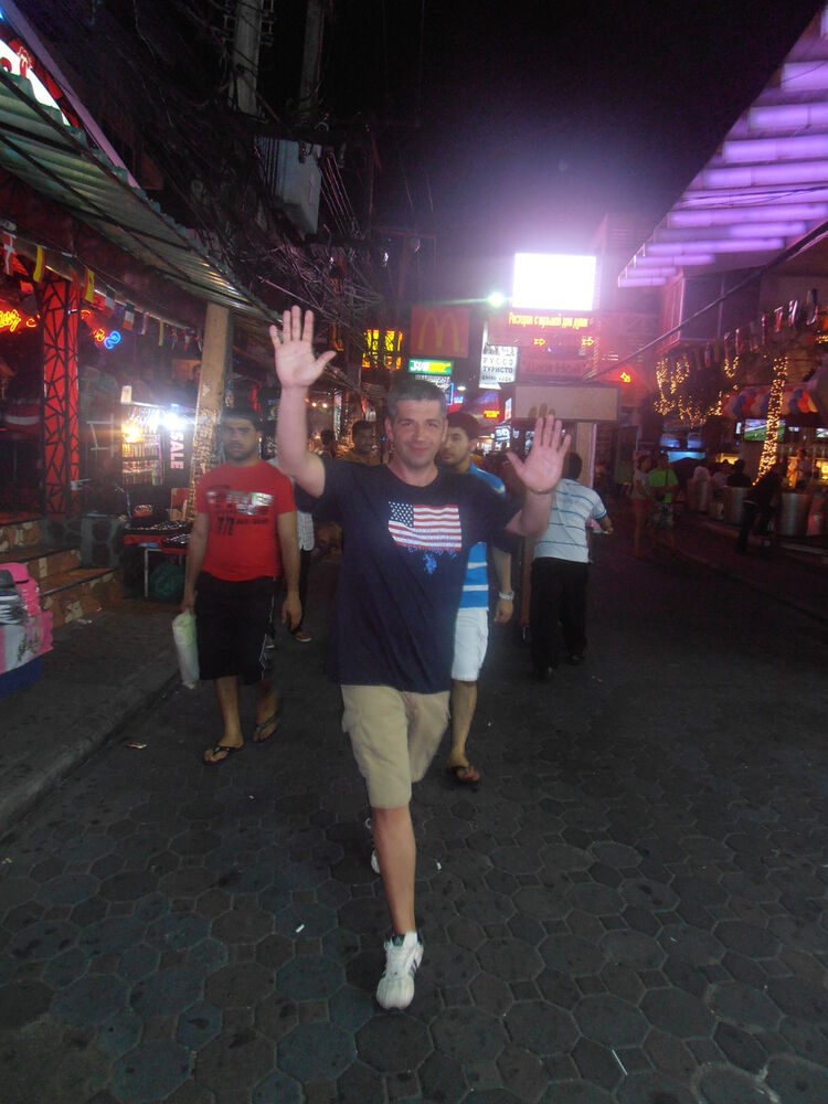  ,   Ruslan, 49 ,   ,   , c 