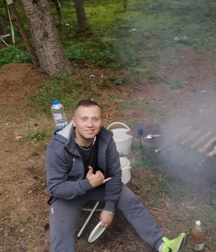  31967710  , 31 ,    