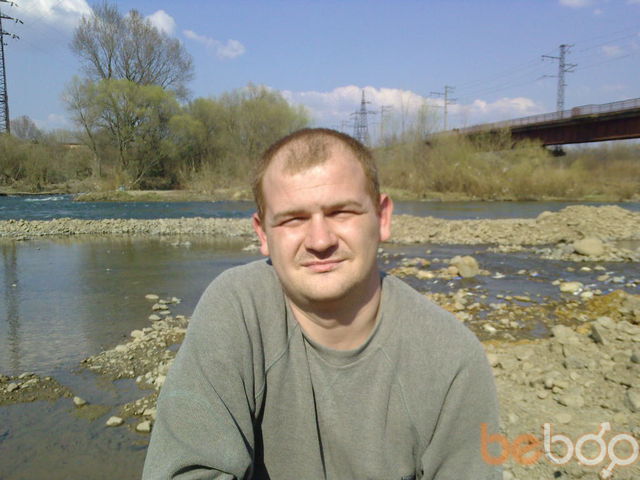  1015460  Aleks, 46 ,    