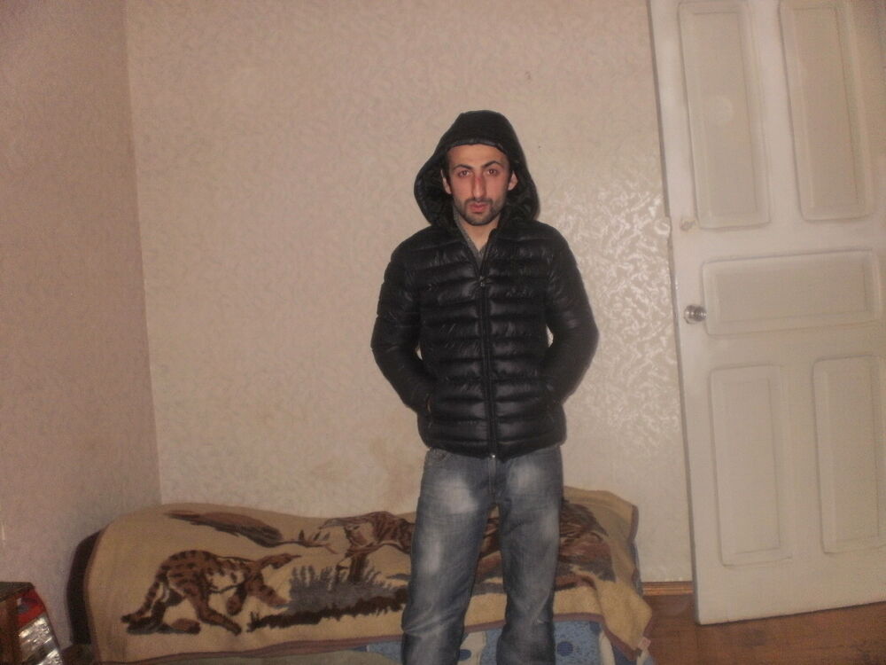  4313740  Avtandil, 33 ,    