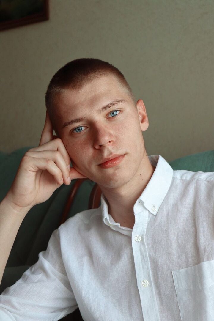  ,   Evgen, 24 ,   ,   