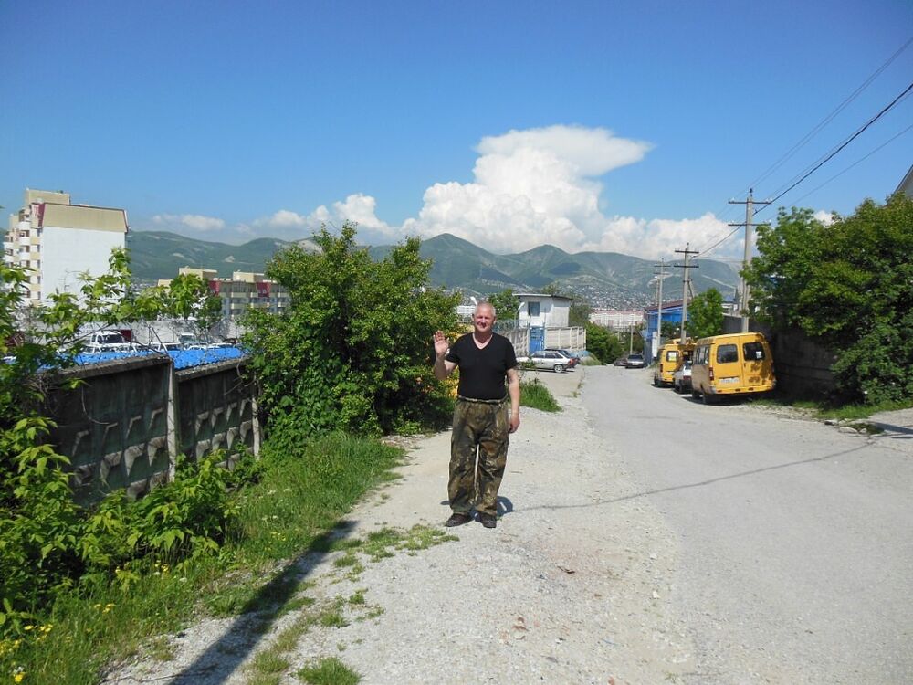  26199880  Andrey, 65 ,    