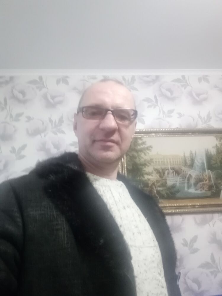  31980860  , 52 ,    