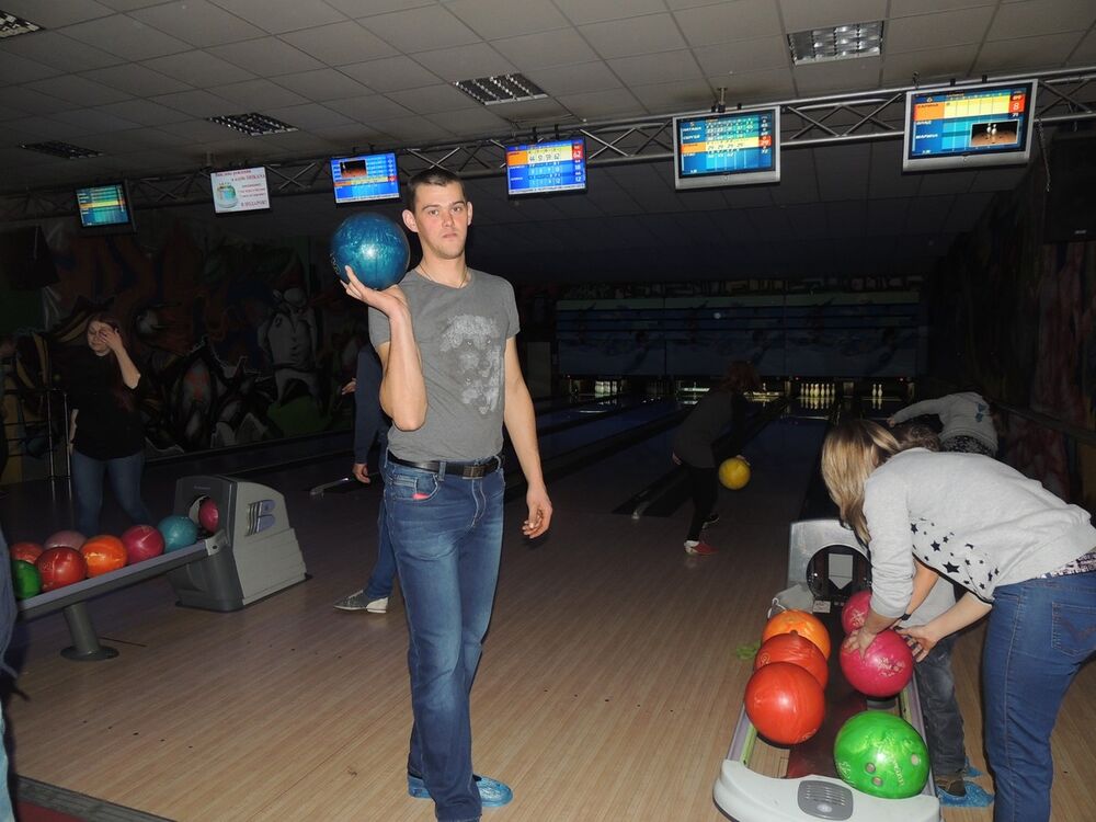  6829840  Hunter_58, 38 ,    