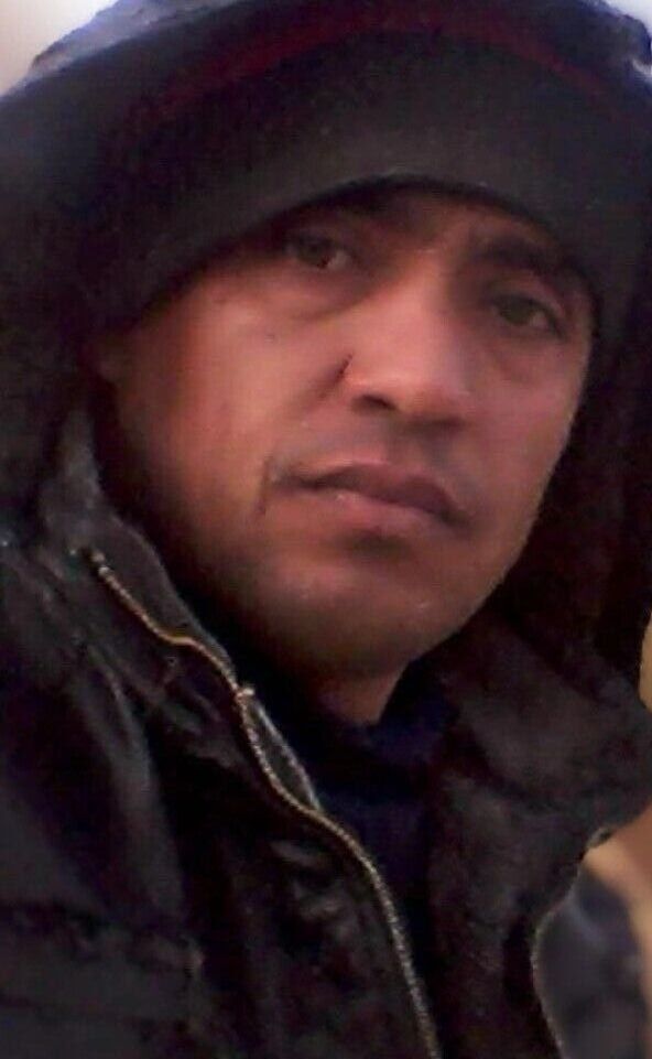  53654060  Sanjar, 45 ,    