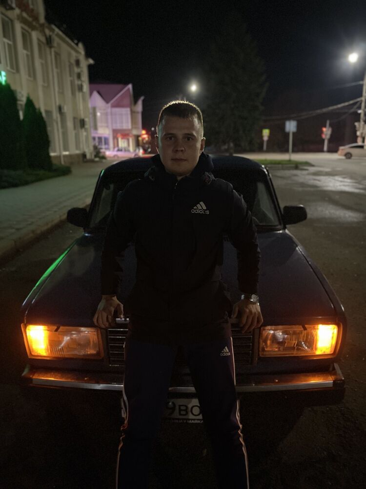  ,   Sergey, 25 ,   ,   