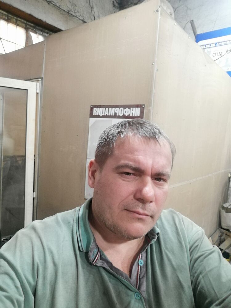  46299210  , 45 ,    