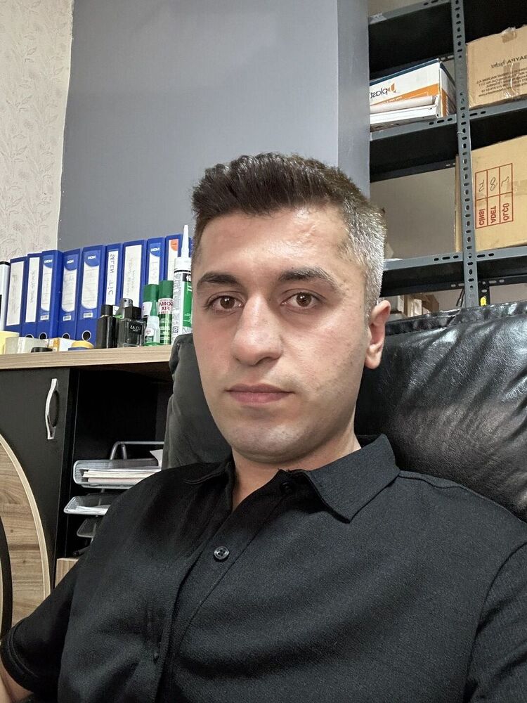  36464750  Mazlum, 28 ,    Dicle