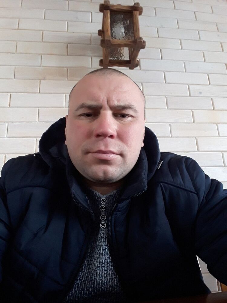  ,   David, 37 ,   ,   , c 
