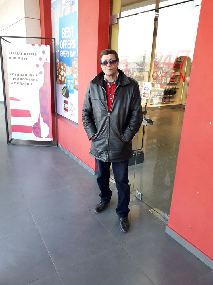  16360260  Karen, 64 ,    