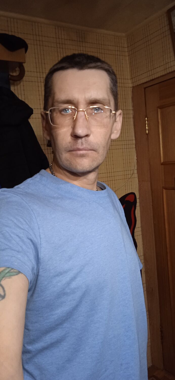  32344810  , 40 ,    