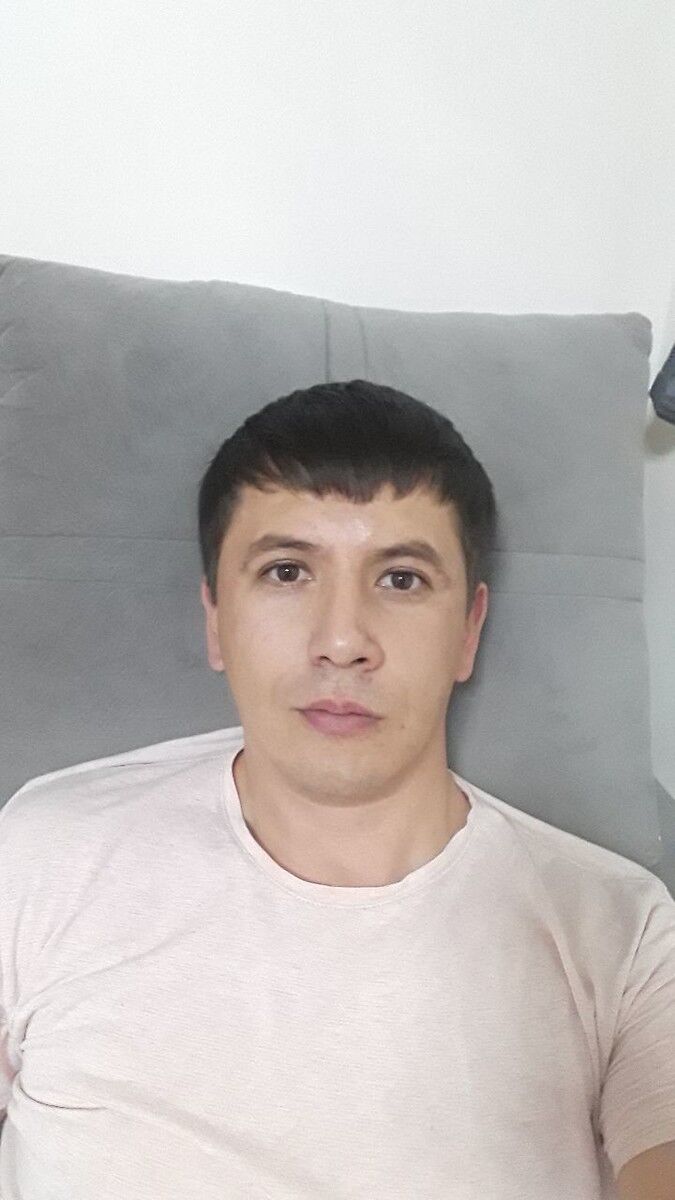  18306700  , 40 ,    