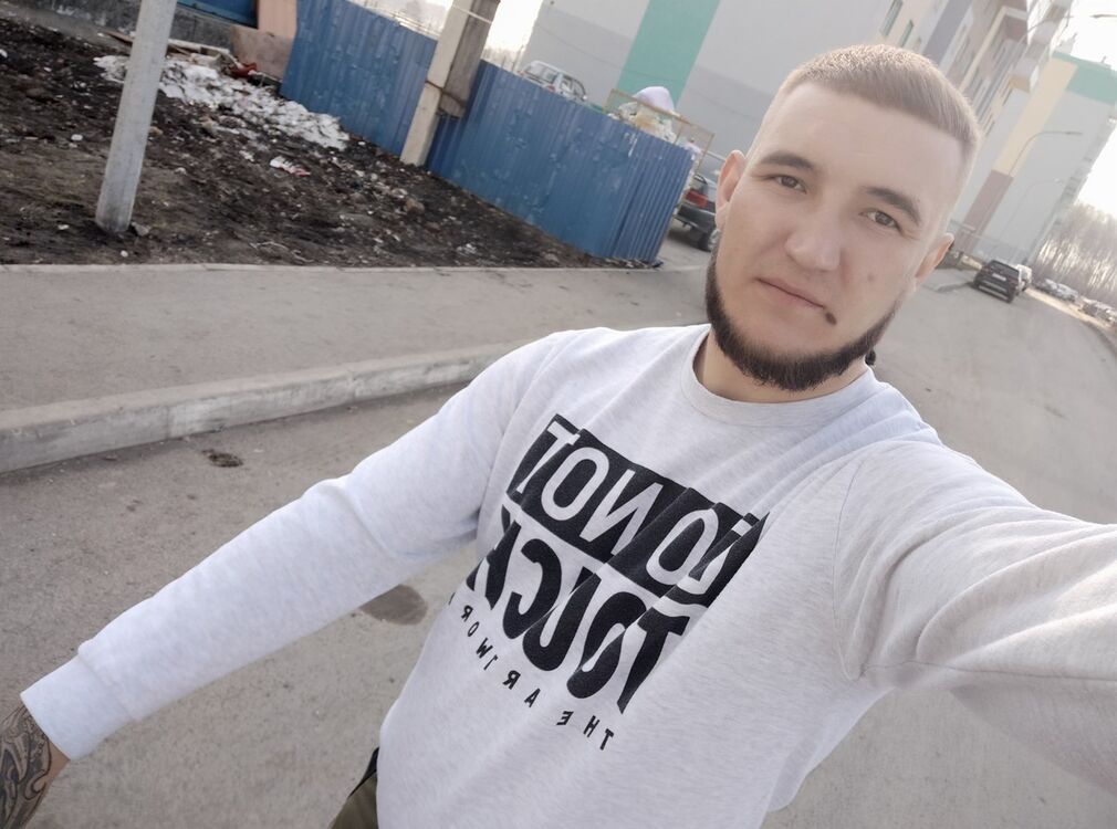  ,   Vladimir, 31 ,   ,   , c 