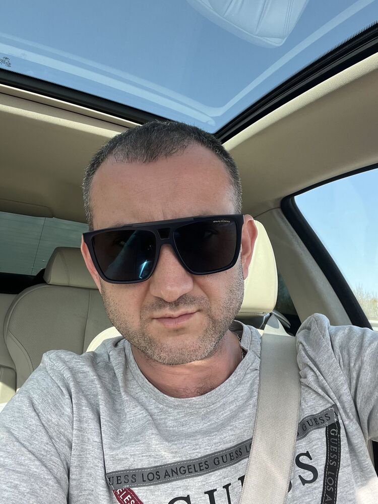  41408360  , 39 ,    