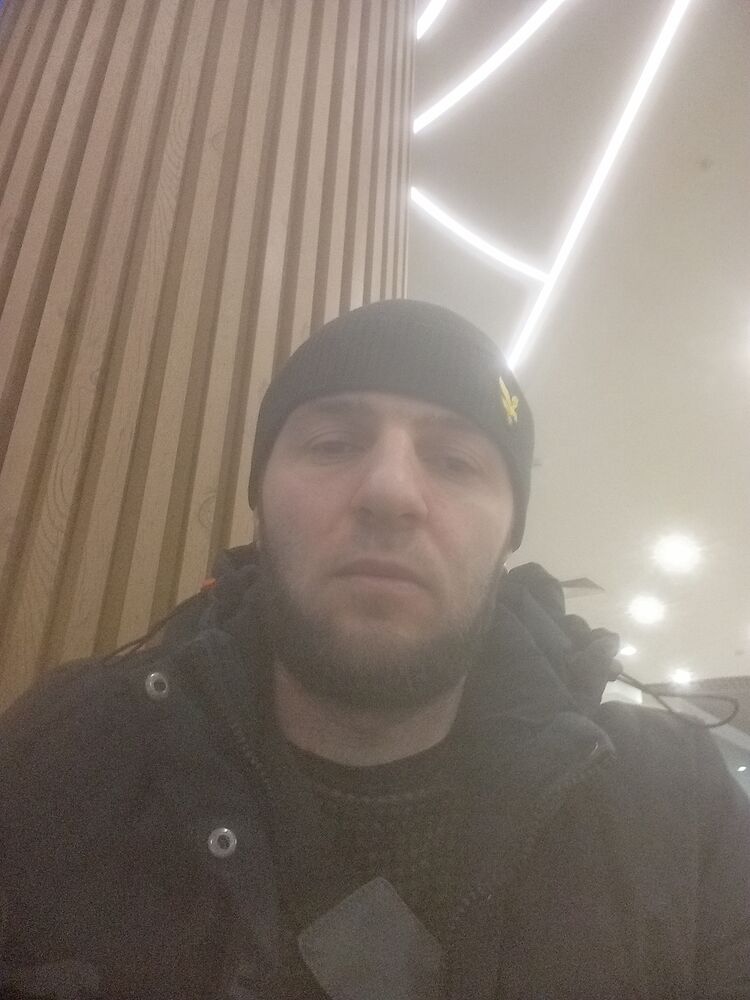  49571550  , 35 ,    
