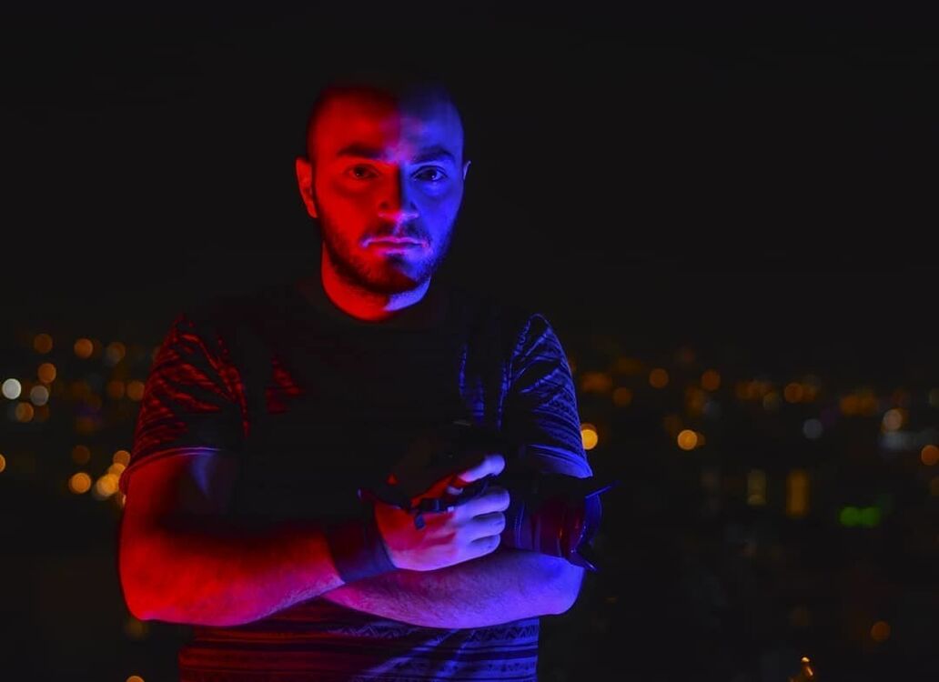 ���� 18584610 ������� JIRAYR, 31 ���, ���� ���������� � �������