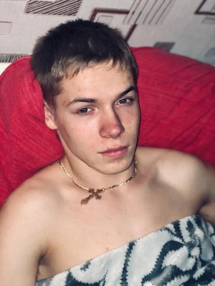  -,   Maxim, 23 ,   ,   