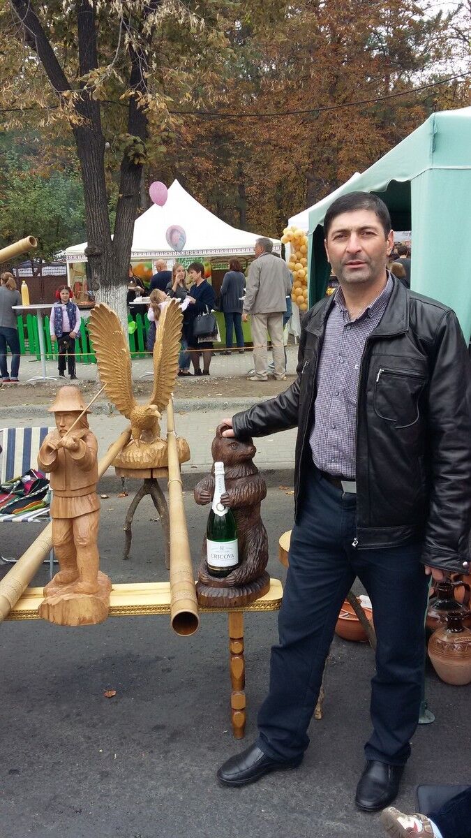  ,   Ilia, 50 ,   ,   , c 