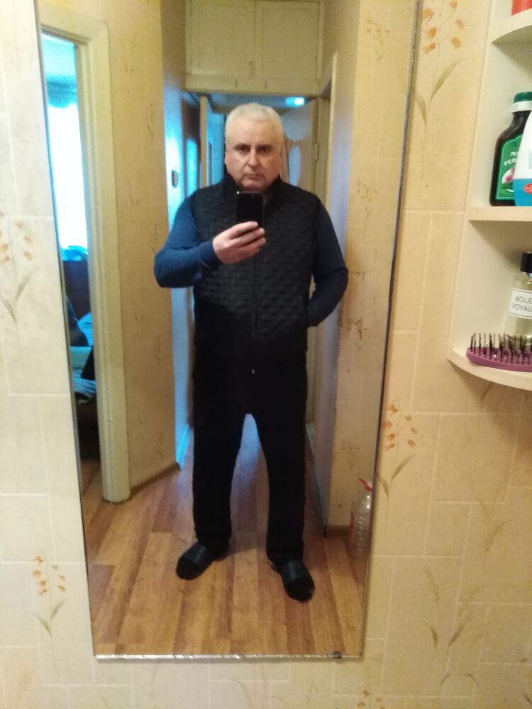 22671730  , 56 ,    