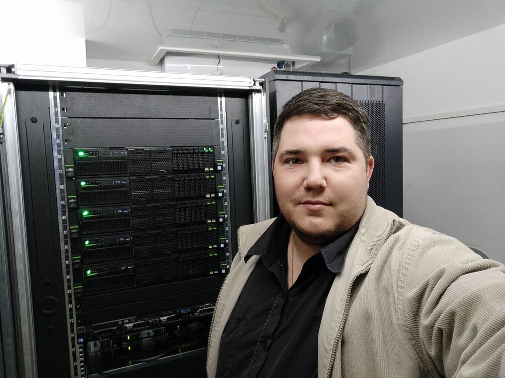  ,   Pavlentiy, 35 ,   