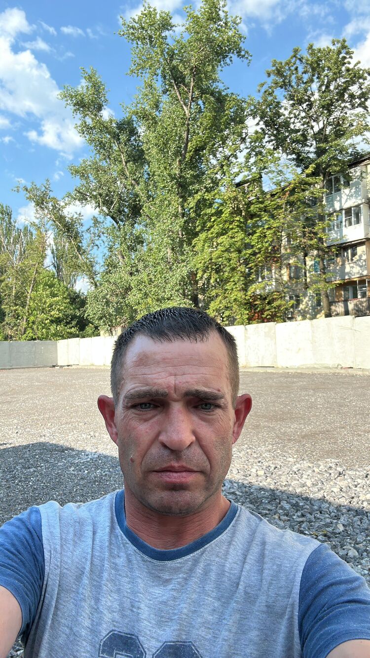  52823880  , 44 ,    