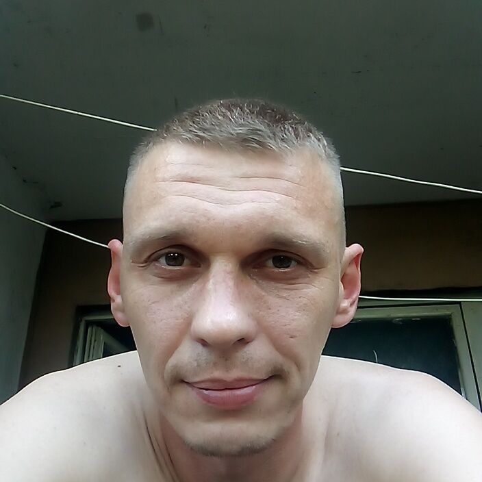  48452140  , 34 ,    