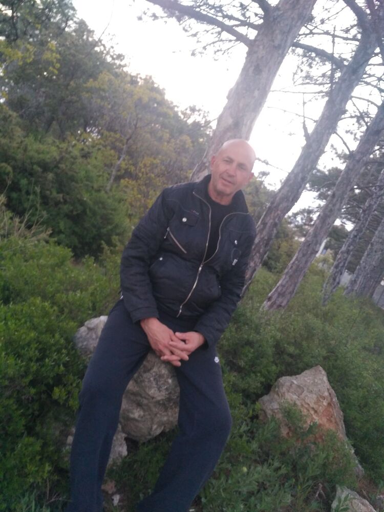  26338490  Oleg, 56 ,    