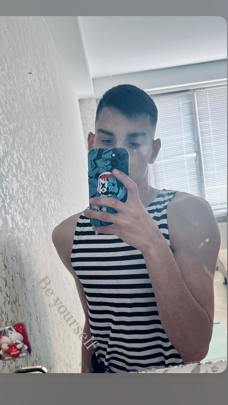  34728280  , 23 ,    
